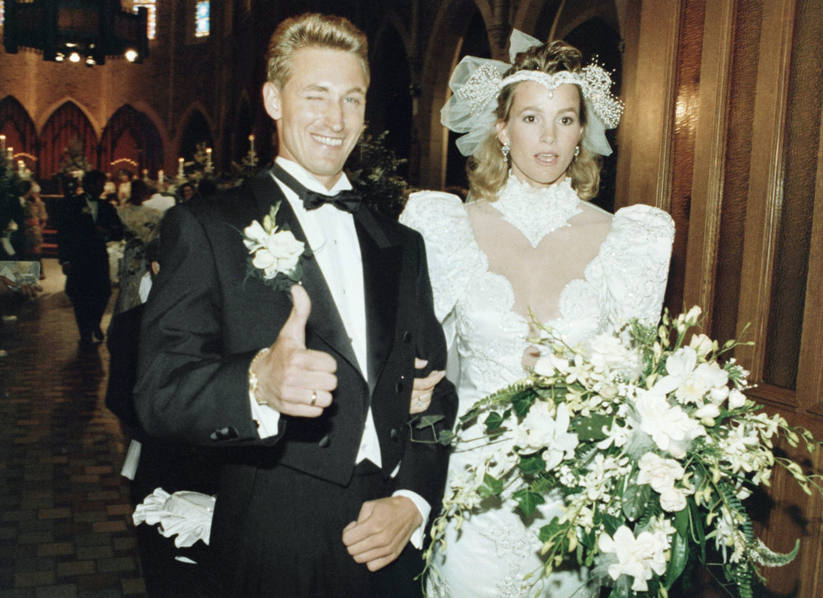 1988: Wayne Gretzky and Janet Gretzky